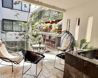 Departamento con Jacuzzi en Playa del Carmen - Playa del Carmen - Balkón