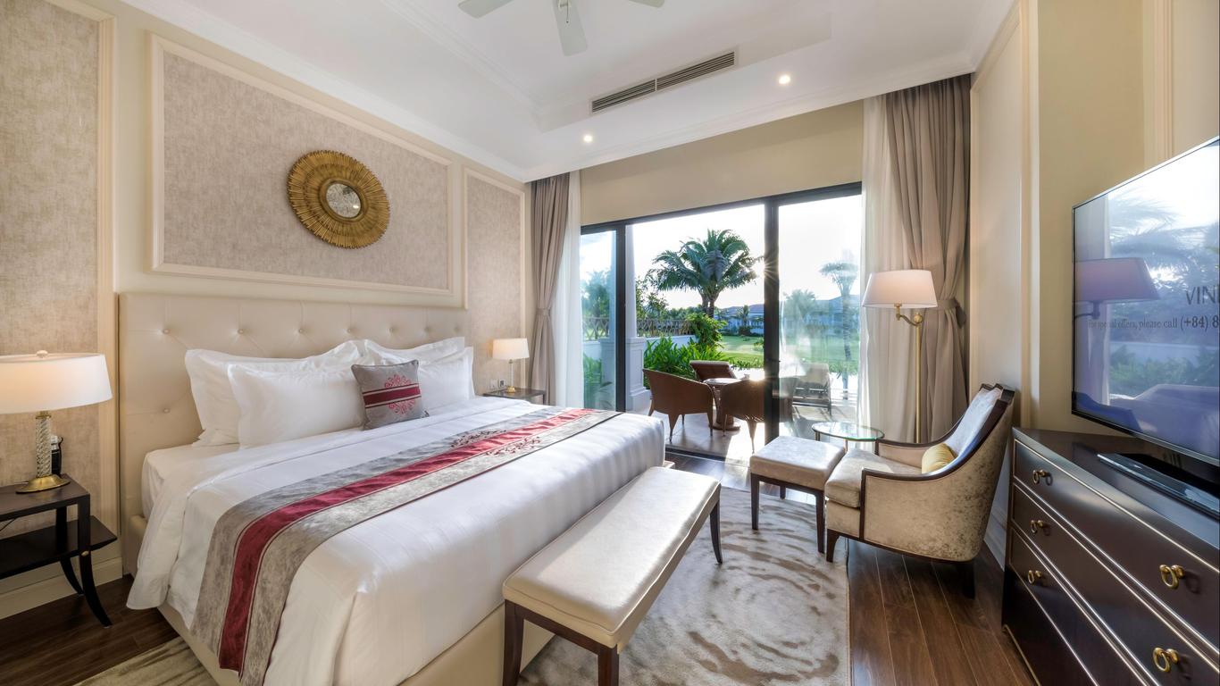 Melia Vinpearl Cam Ranh Beach Resort