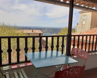 The attic Character house 90m2 - Aiguines - Balcone