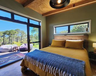 Hahei Hideout Retreat - Hahei - Bedroom