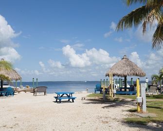 Captain Jax - Key Largo - Strand