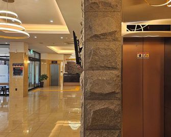 Pungnam Tourist Hotel - Jeonju - Hành lang