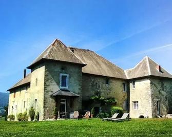 Chateau De Morgenex - Vallières - Edificio