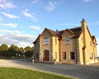 Mourne Country House Bed and Breakfast - Newry - Bâtiment