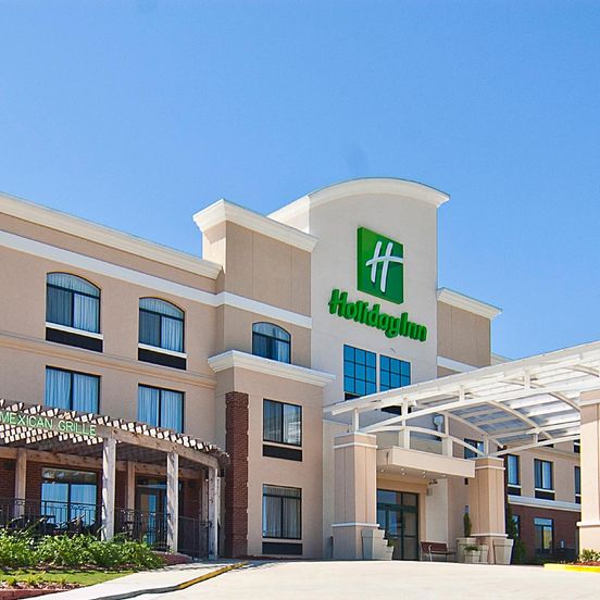 Building view of Holiday Inn Vicksburg
