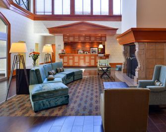 Hampton Inn & Suites by Hilton Calgary-University Northwest - Calgary - Oleskelutila