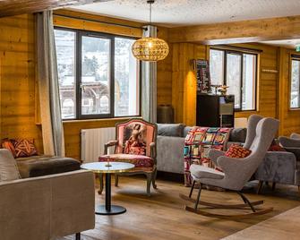 L'Outa Hotel Restaurant - Val-Cenis - Lounge