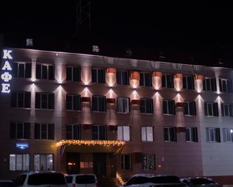 Orion Hotel - Twer - Gebäude
