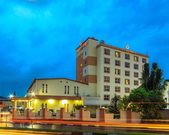 The Metropolitan Hotel Calabar - Calabar - Edificio