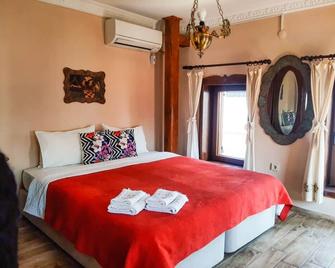 Sigacik Poseidon Boutique Hotel - Seferihisar - Bedroom