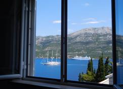 Apartments Ivancevic - Korcula - Балкон