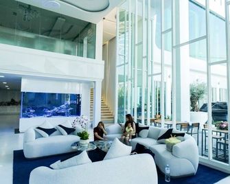 Glacier Hotel Khon Kaen - קון קאן - לובי