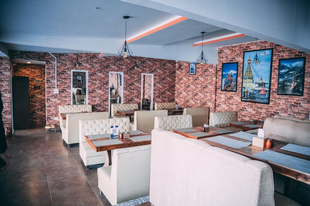 Himalayan Suite Hotel - קטמאנדו - מסעדה