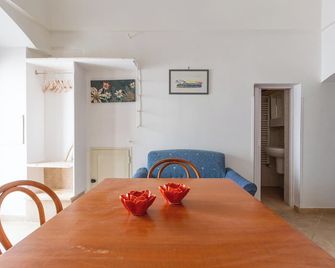 Alcova Barone by BarbarHouse - Ostuni - Salle à manger