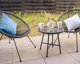 Prime Studio - Balkony - Parking - Gießen - Patio