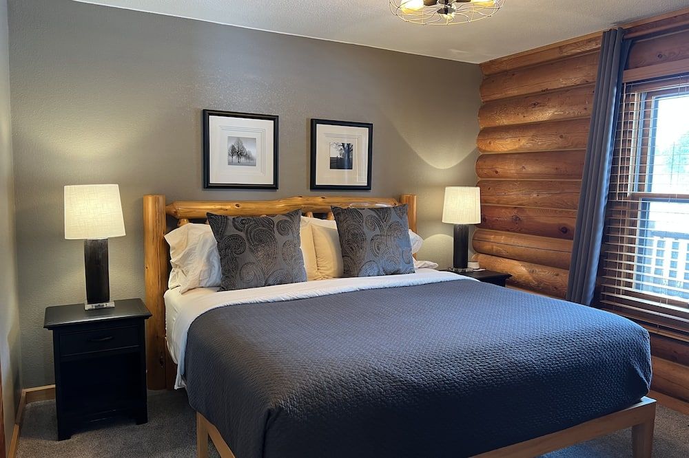 Bedroom view of Dancing Pines Suite Near Sju, Csb & Wobegon Trail