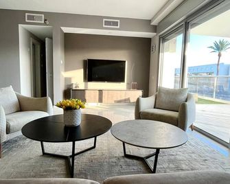 Esterin Royal Park Apartments Eilat - Eilat - Sala de estar