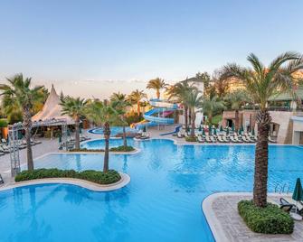 Alva Donna Beach Resort Comfort - Side - Pool