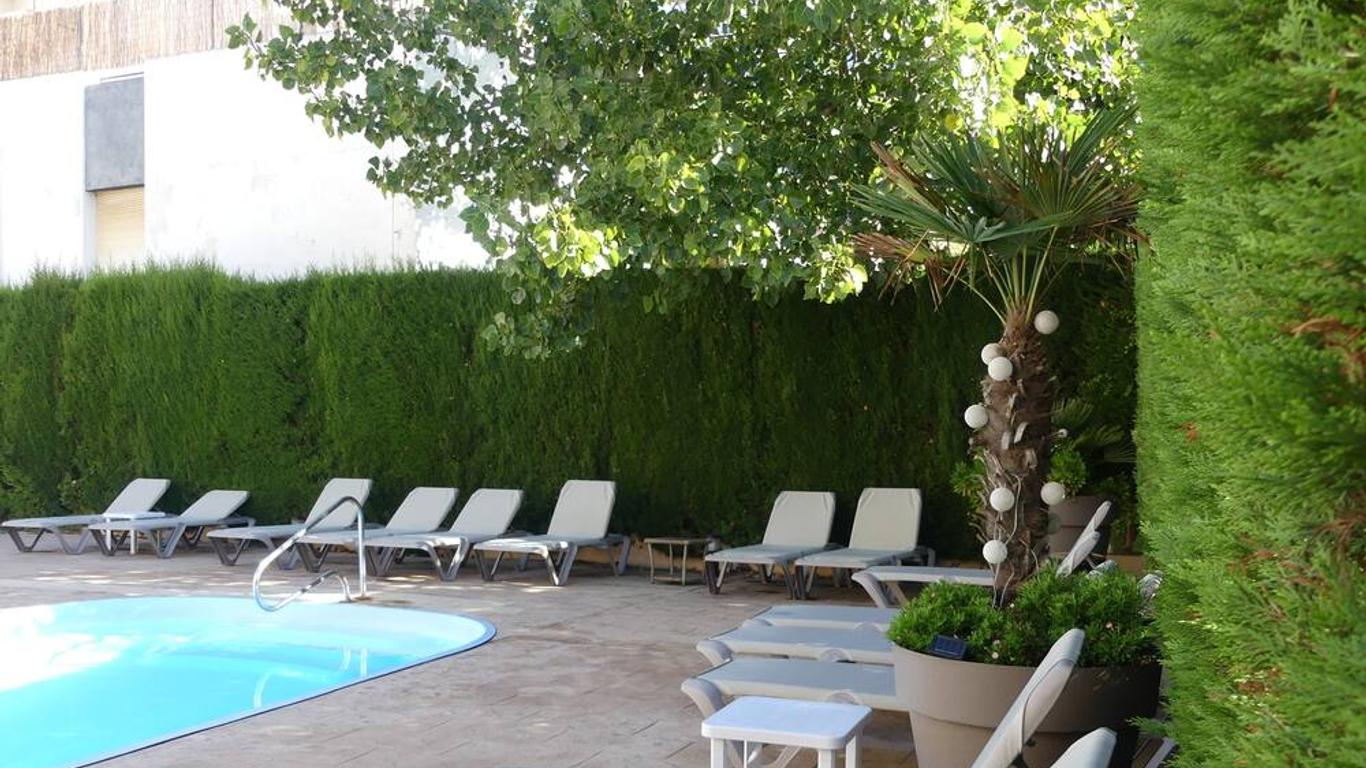 Hotel Medes II