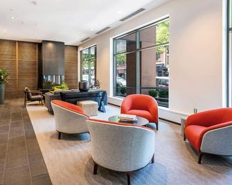 Sleek North Station 1BR w/ W/D & Gym, near TD Garden, by Blueground - Boston - Lounge