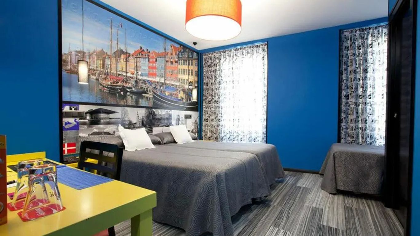 جي سي رومز سانتو دومينغو