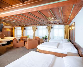 Hotel Baslertor - Luzern - Schlafzimmer