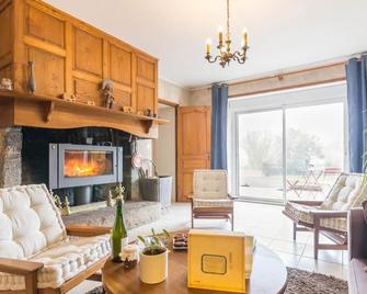 Gite Bricqueville-la-Blouette, 5 bedrooms, 8 persons - Coutances - Obývací pokoj