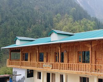 Snow Villa - Harsil - Building
