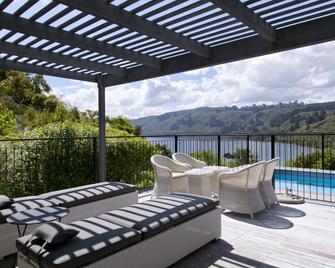 The Point Villas - Taupo - Ban công