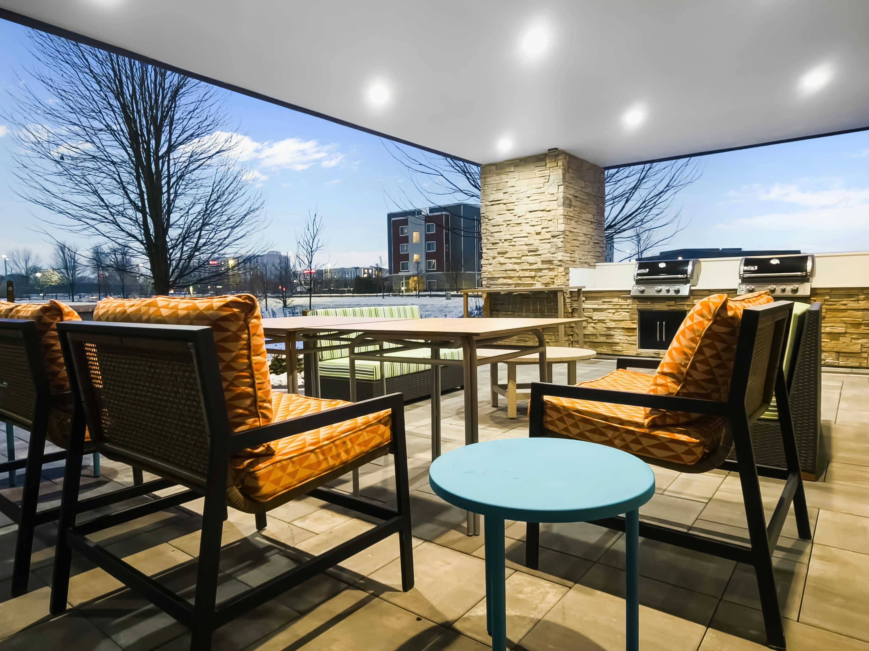 Home2 Suites by Hilton Bolingbrook Chicago - Bolingbrook - Balkon