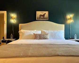 Rose Hill Inn - Versailles - Habitación