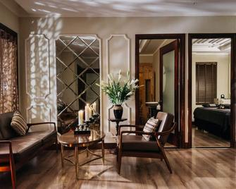La Siesta Classic Ma May - Hanoi - Living room