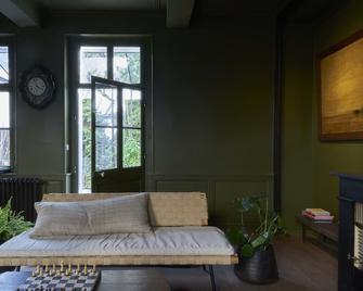 pieuX - Montreuil - Living room