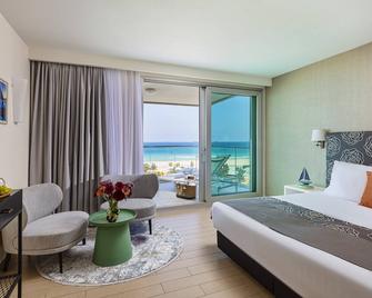 West All Suites Hotel Ashdod - Ashdod - Bedroom