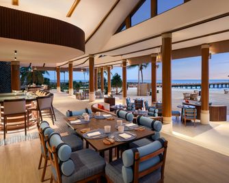 Centara Grand Lagoon Maldives - Giraavaru - Restaurante