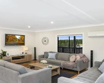 Sutton Forest Retreat - Sutton Forest - Wohnzimmer