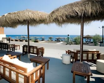 Blue Diamond Bay - Perissa - Restoran