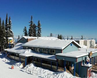 The Bulldog Hotel - Vernon - Outdoors view