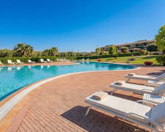 Suites Del Borgo - Olbia - Pool