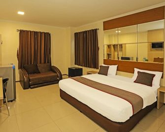 Hotel Fiducia Serpong - Tangerang City - Bedroom