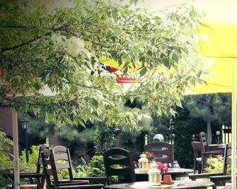 Hotel Sjesta - Mikołów - Patio