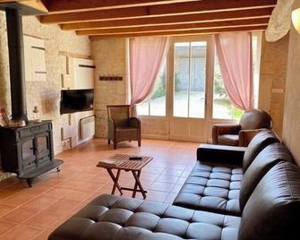 Domaine de la Laigne - Spa - Asnières-la-Giraud - Wohnzimmer