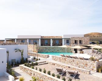 Espera Suites - Kimolos - Edificio