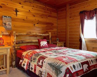 Aviators Landing at Jim Mountain - Wapiti - Habitación