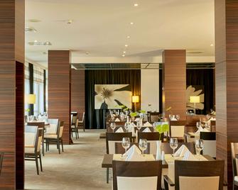 إتش بلاس هوتل ليبزيج هول - هولي (ساكسوني-انهالت) - مطعم