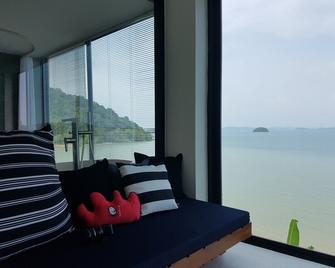 8ik88 Phuket - Adults Only - Pa Khlok - Obývací pokoj