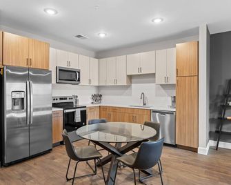 The Platinum Suite Penthouse The Gulch - Nashville - Kitchen