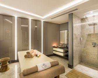 The Fortyfive Business Hotel & Spa - Magnesia ad Sipylum