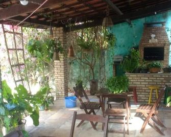 Blue House for Season - Cascavel - Patio