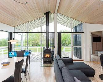 6 person holiday home in Fjerritslev-By Traum - Fjerritslev - Obývací pokoj